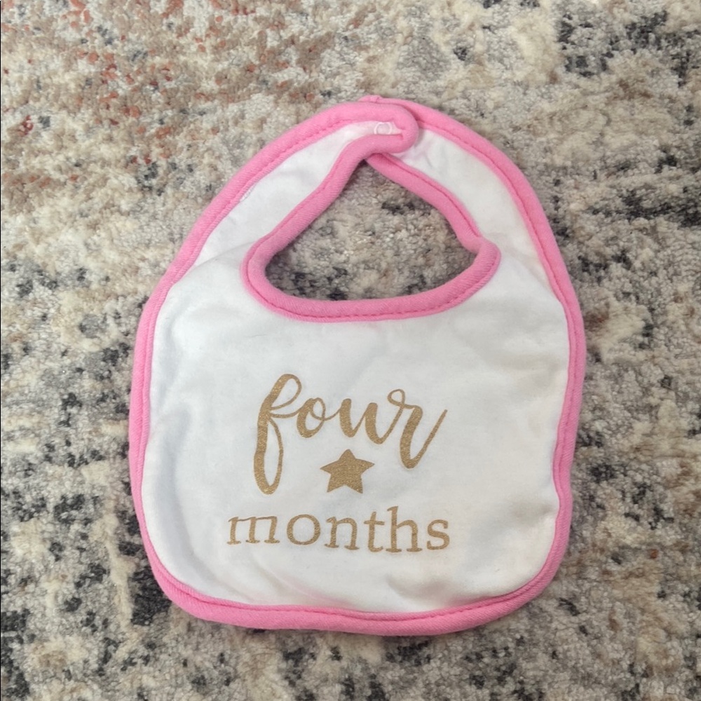 🧡 baby’s “four months” bib